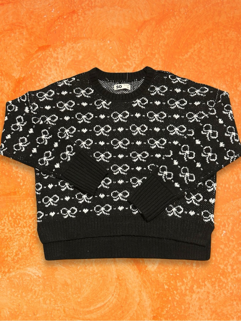SO Black and White Knit Crewneck Sweater with Pattern NWT